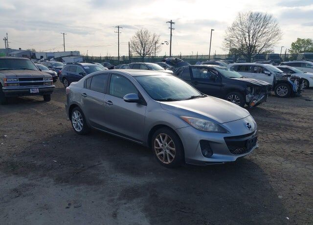 2012 MAZDA Mazda3