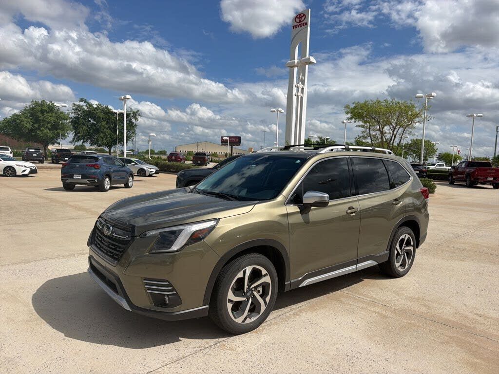 2024 SUBARU Forester