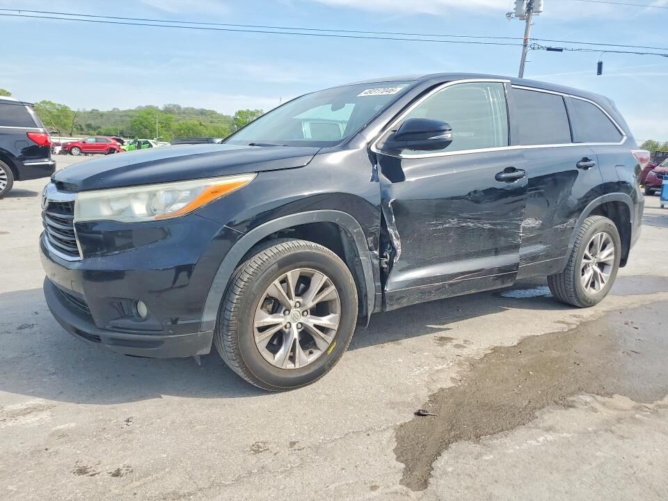 2015 TOYOTA Highlander