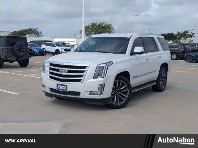 2020 CADILLAC Escalade