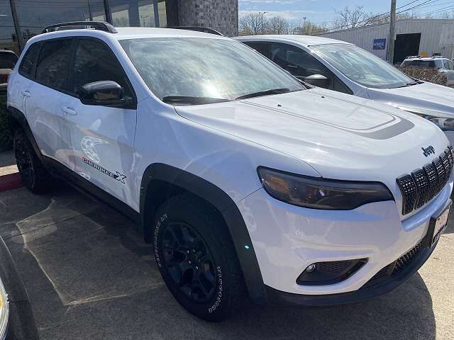 2022 JEEP Cherokee