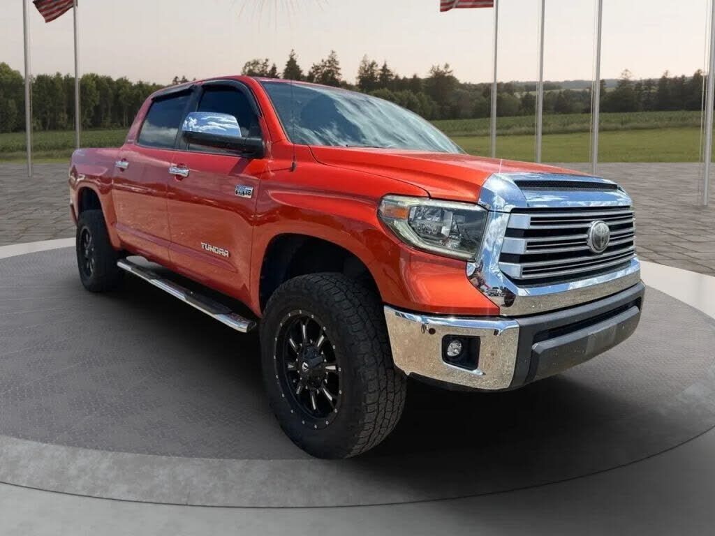 2018 TOYOTA Tundra