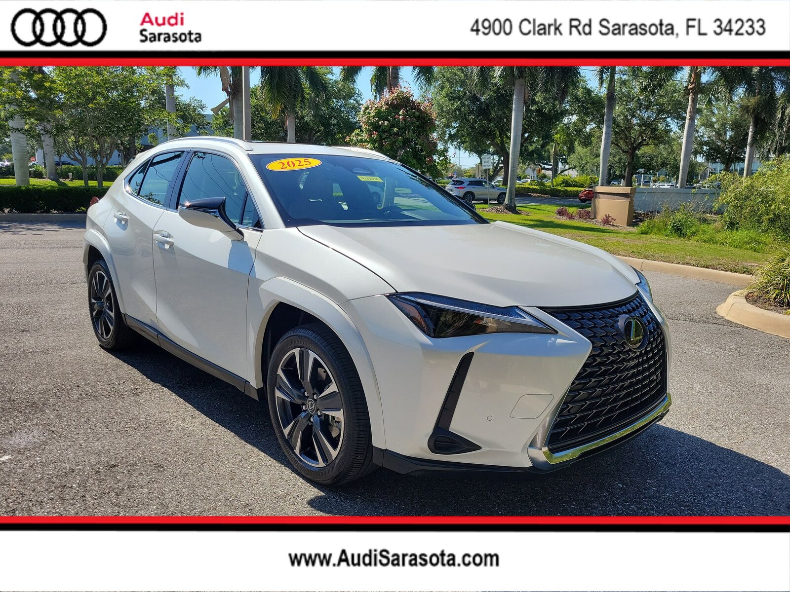 2025 LEXUS UX