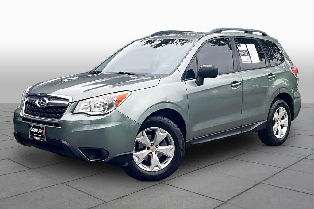 2015 SUBARU Forester