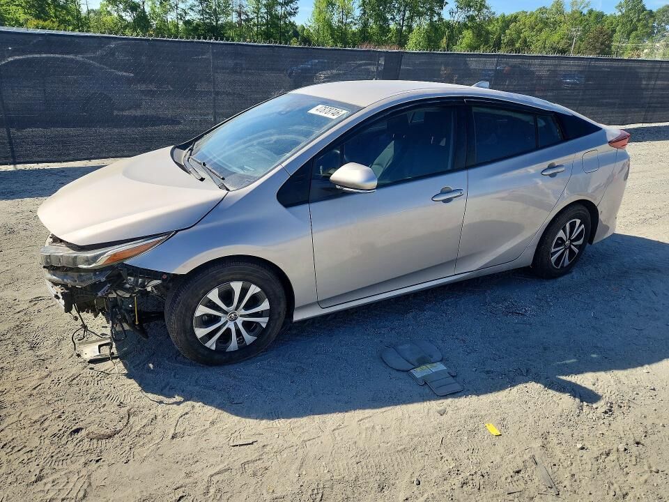 2022 TOYOTA Prius