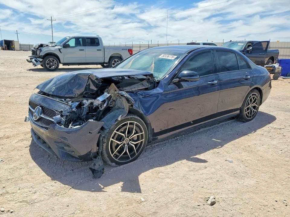 2022 MERCEDES-BENZ E-Class