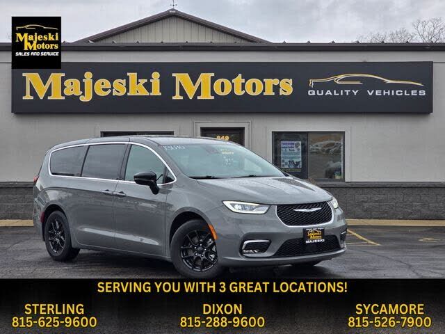 2025 CHRYSLER Pacifica