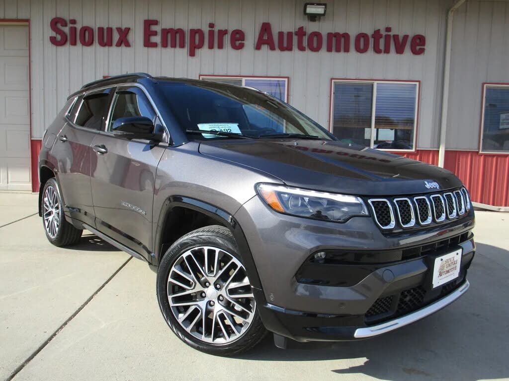 2023 JEEP Compass