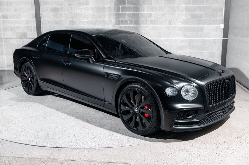 2022 BENTLEY Flying Spur