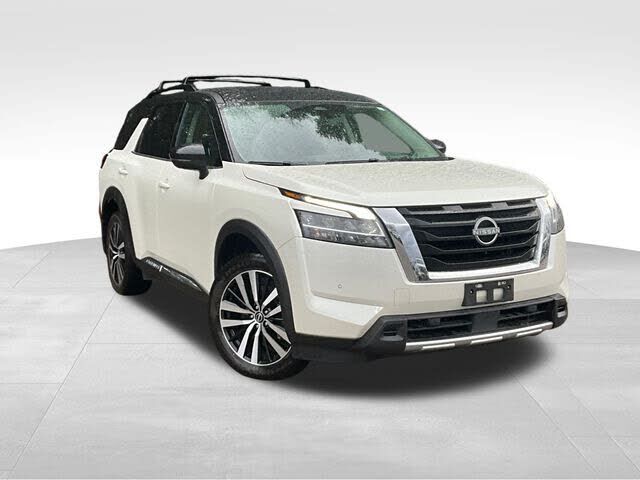 2023 NISSAN Pathfinder
