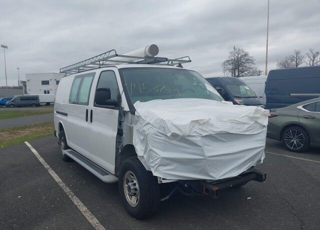 2021 GMC Savana