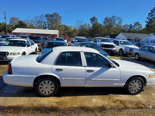 2010 FORD Crown Victoria