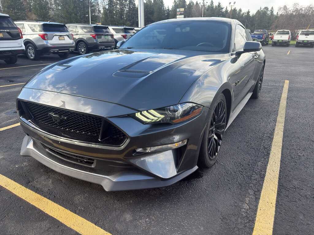 2019 FORD Mustang