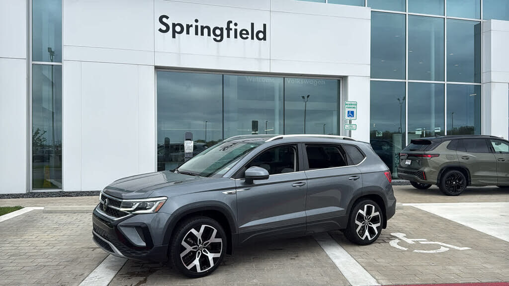 2023 VOLKSWAGEN Taos 4Motion