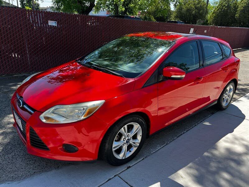 2014 FORD Focus