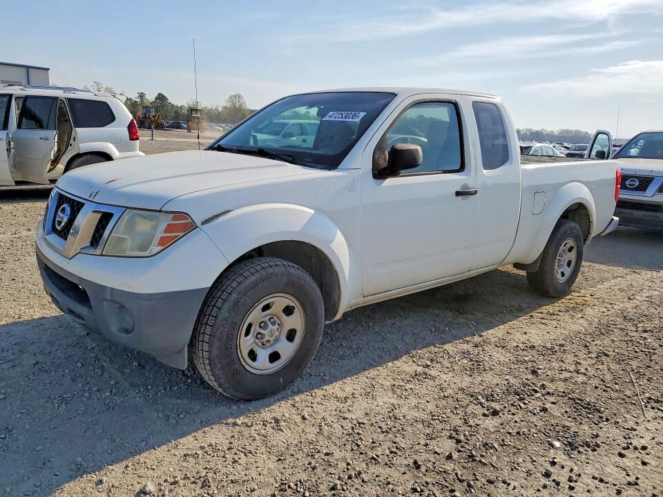 2015 NISSAN Frontier