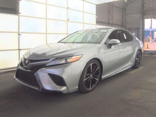 2020 TOYOTA Camry