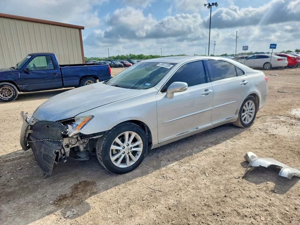 2011 LEXUS ES