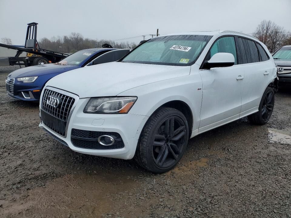 2012 AUDI Q5