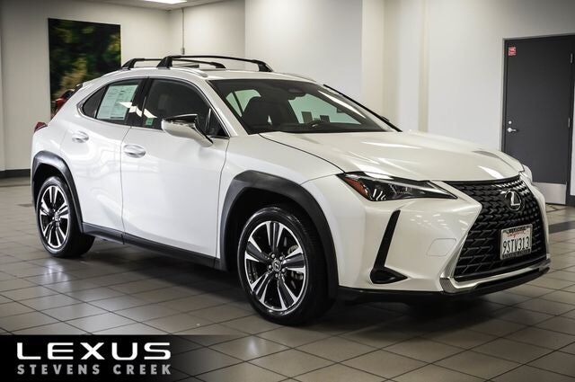 2025 LEXUS UX