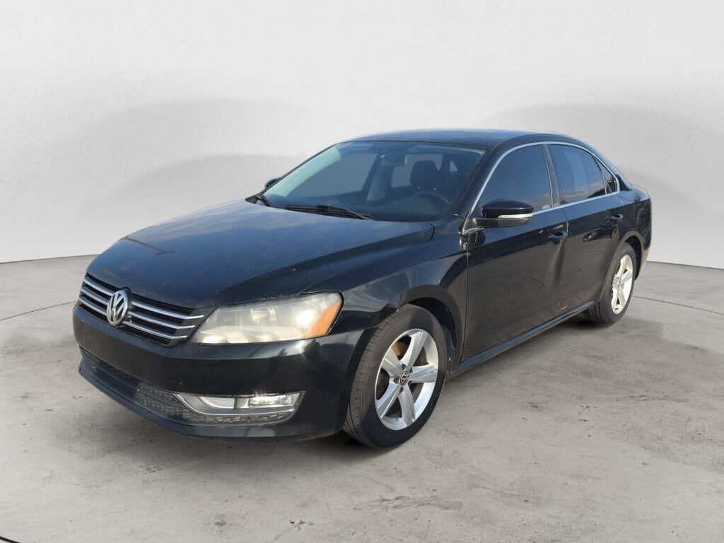 2015 VOLKSWAGEN Passat