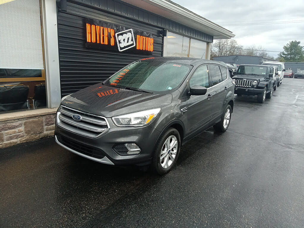2017 FORD Escape