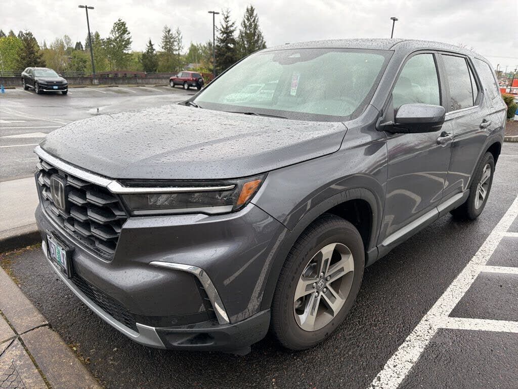 2025 HONDA Pilot