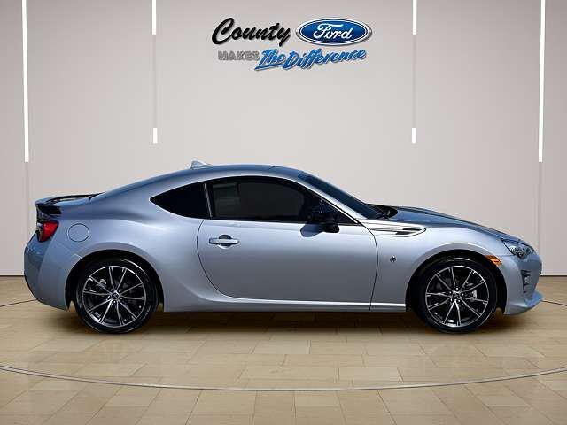 2018 TOYOTA 86
