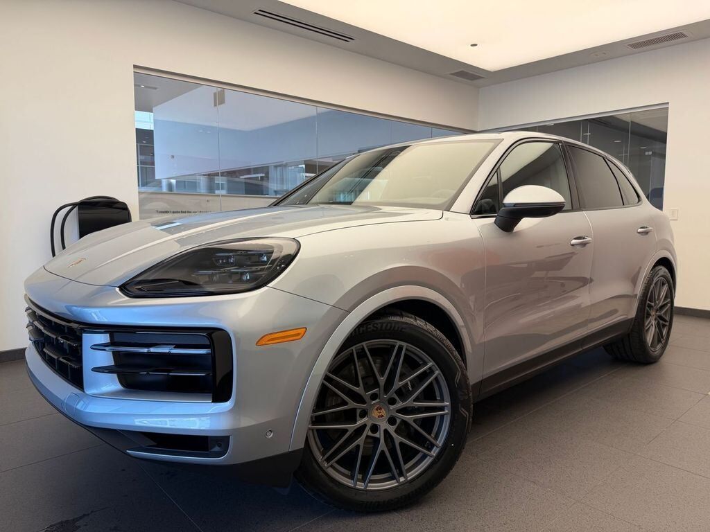 2026 PORSCHE Cayenne