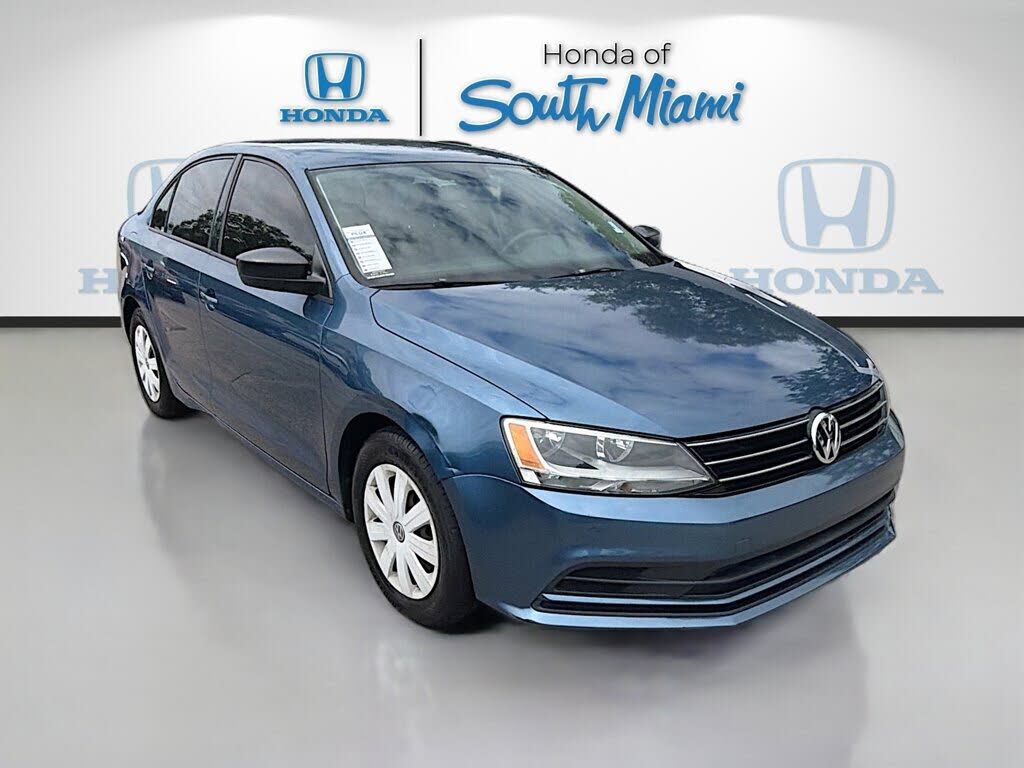 2016 VOLKSWAGEN Jetta