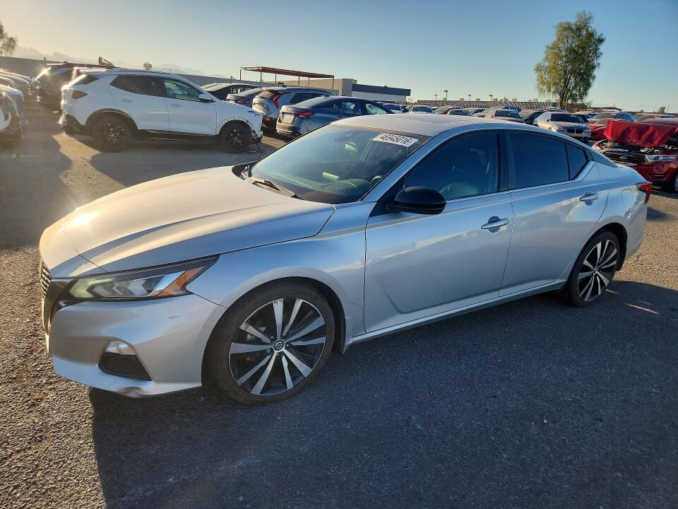 2022 NISSAN Altima