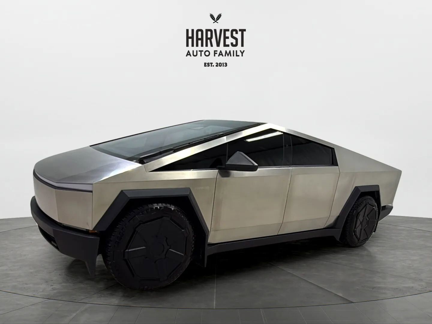 2024 TESLA Cybertruck