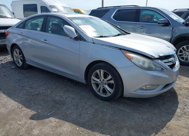 2011 HYUNDAI Sonata