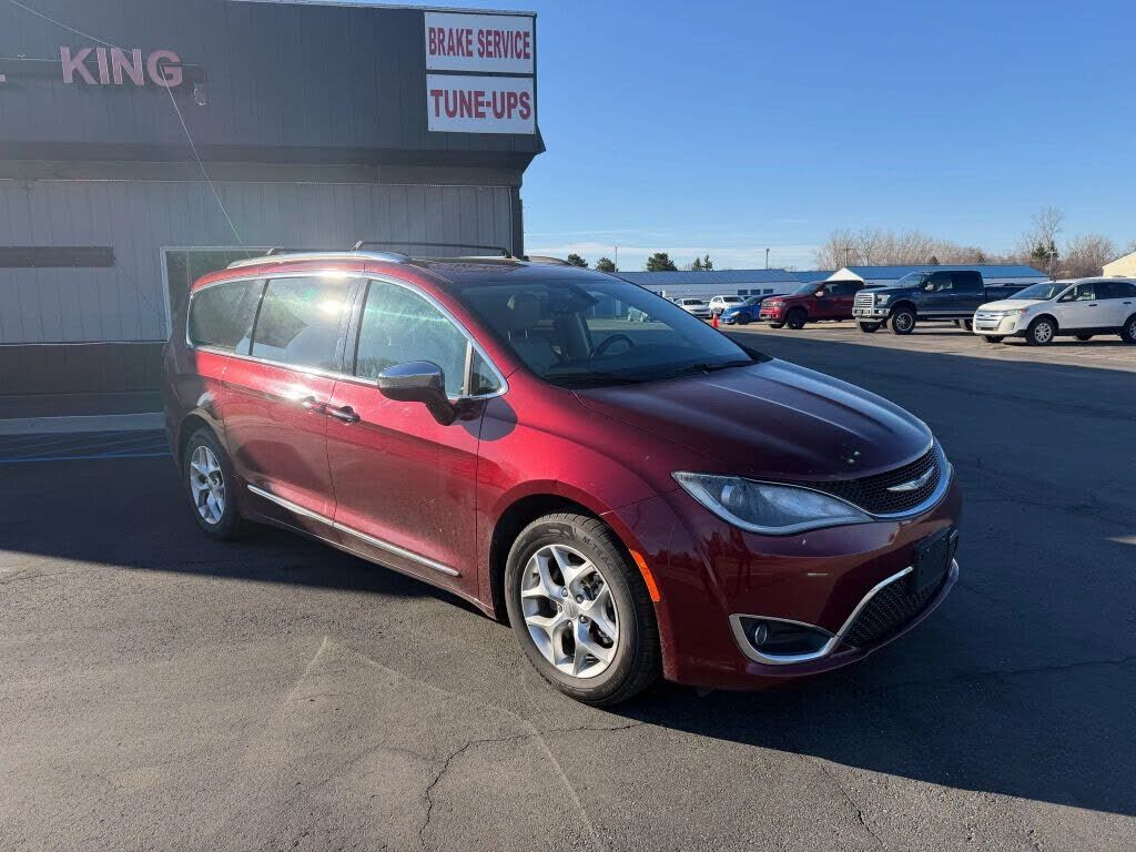 2020 CHRYSLER Pacifica