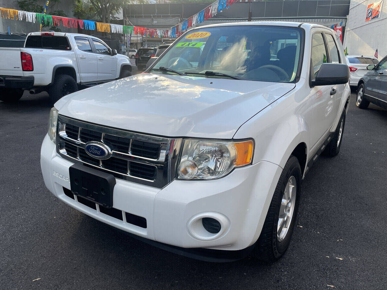 2010 FORD Escape