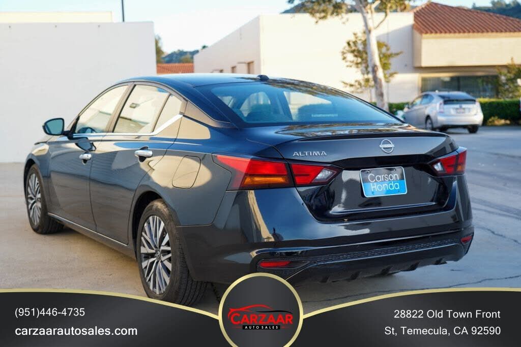 2025 NISSAN Altima