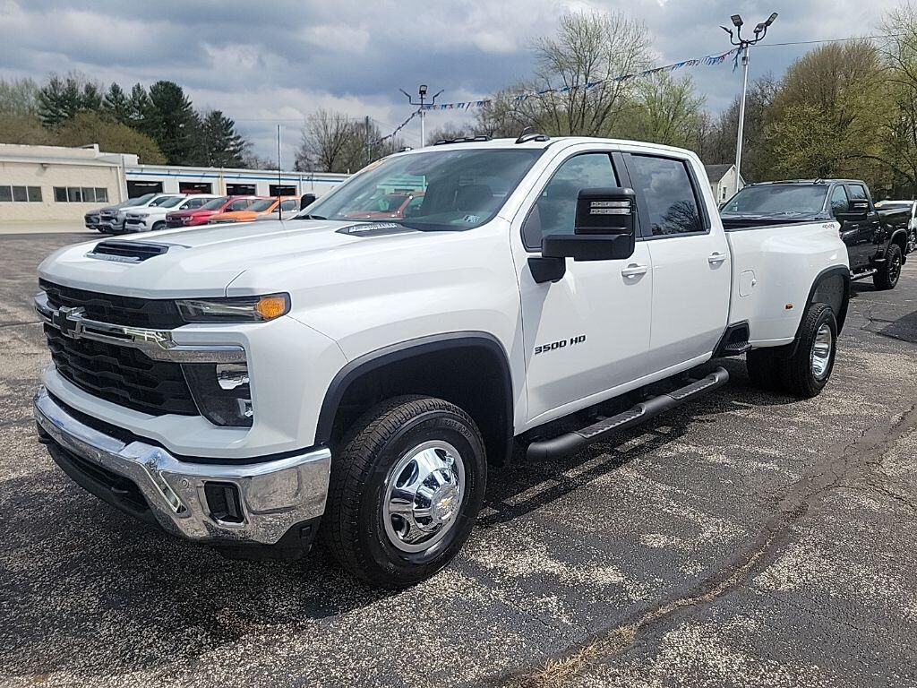 2025 CHEVROLET Silverado HD