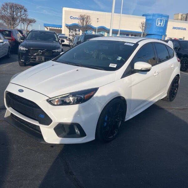 2016 FORD Focus