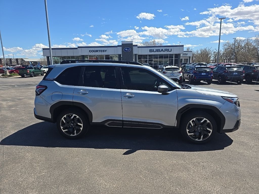 2025 SUBARU Forester