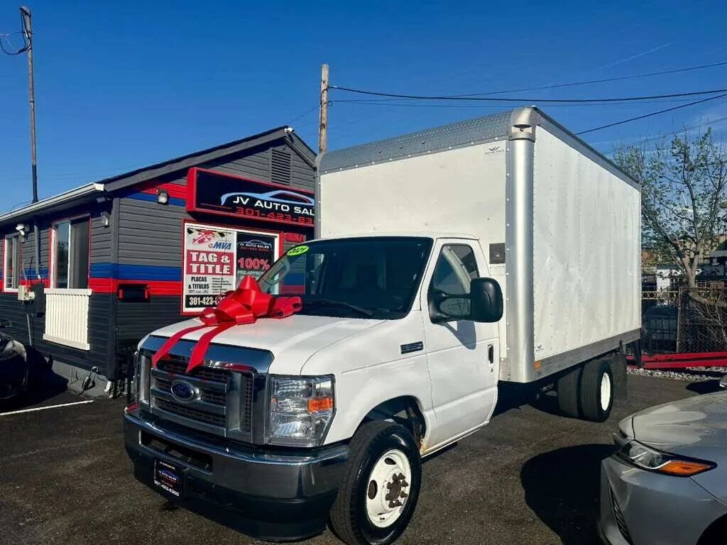 2021 FORD E-350