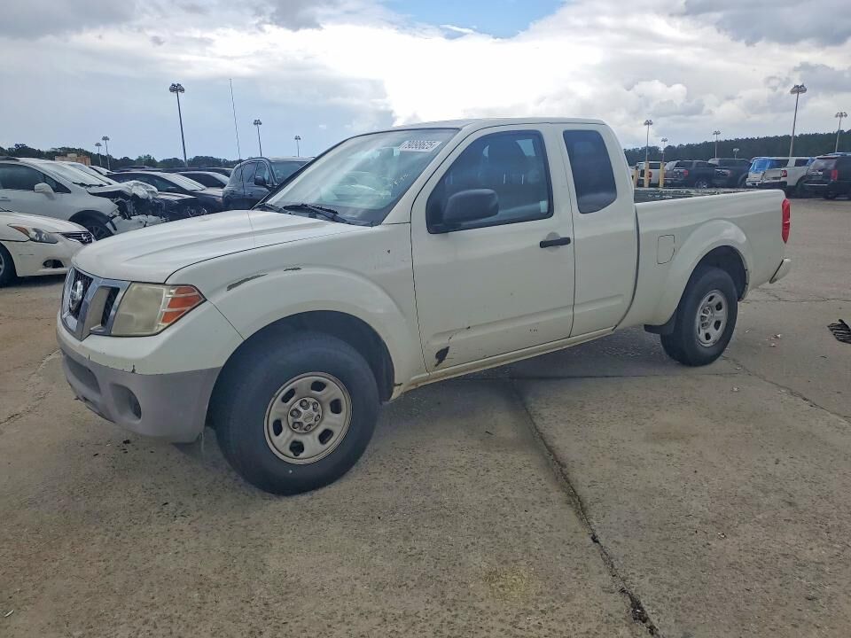 2017 NISSAN Frontier