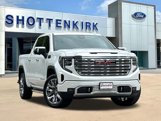2023 GMC Sierra