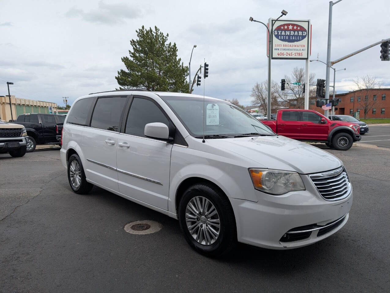 2016 Chrysler Town and Country