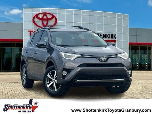 2017 TOYOTA RAV4
