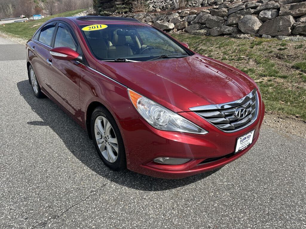 2011 HYUNDAI Sonata