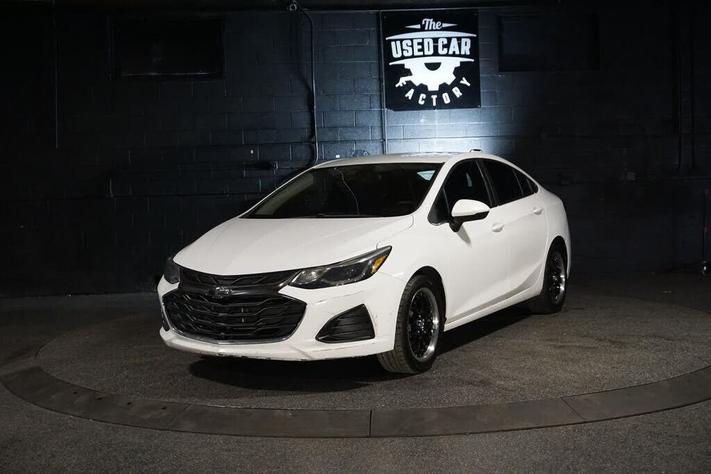 2019 CHEVROLET Cruze