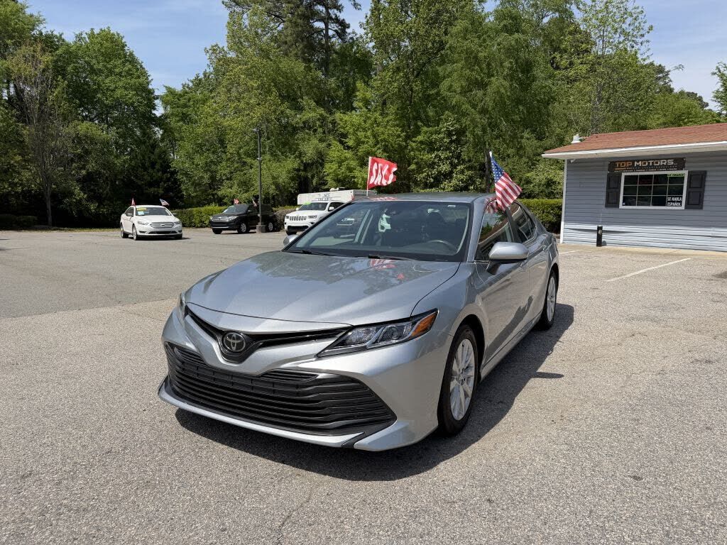 2019 TOYOTA Camry