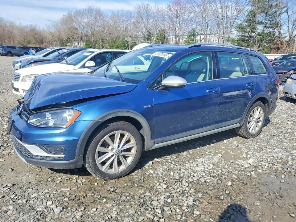 2017 VOLKSWAGEN Golf Alltrack