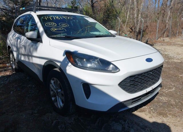 2021 FORD Escape