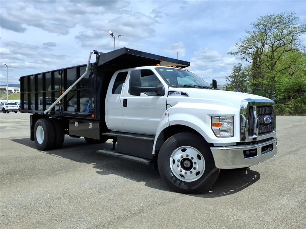 2027 FORD F-650